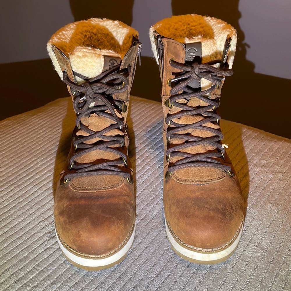 Kamik waterproof winter boots, size 8.5.